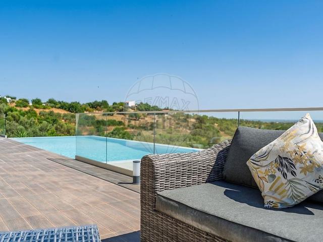 Casa venda em Belmonte Cima, Olhão