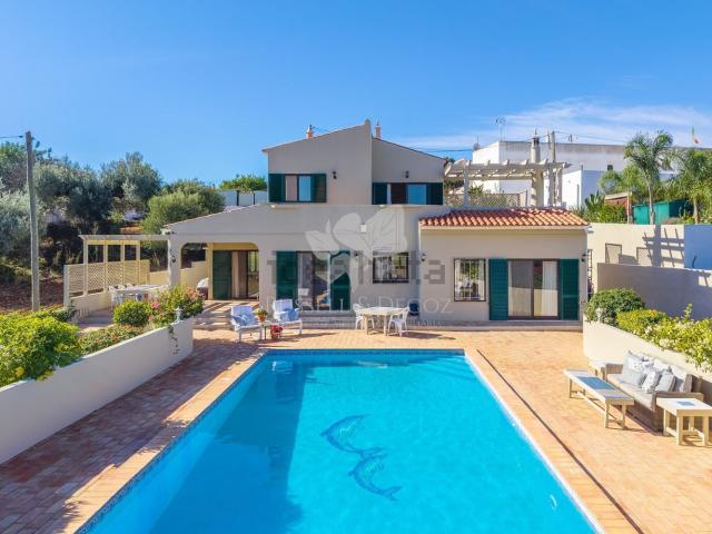 Casa venda em Igreja, Pechão