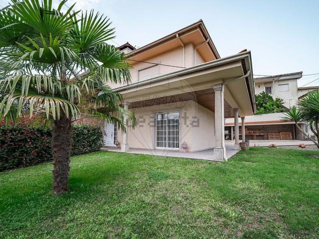 Casa venda em Felgueiras, Pedreira