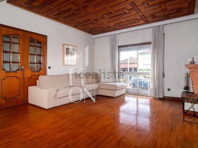 Casa venda em Maia, Pedrouços