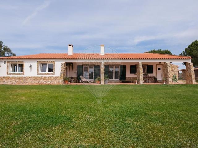 Casa venda em Judia, Montijo