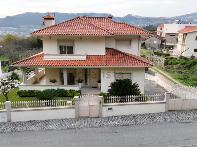 Casa venda em Felgueiras, Penacova