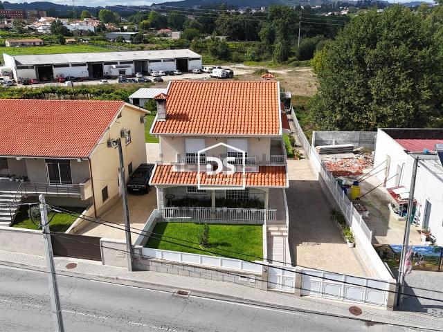 Casa venda em Milhundos, Marecos