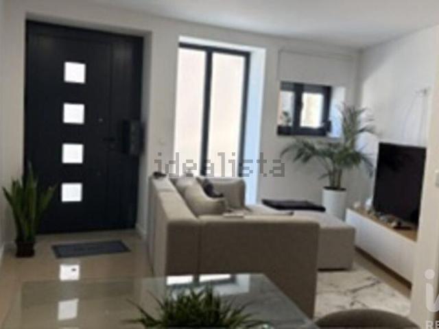 Casa venda em Santiago de Subarrifana, Marecos