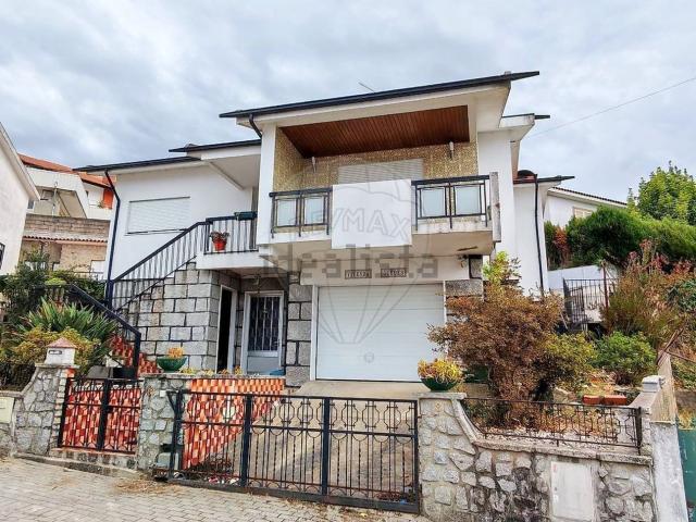 Casa venda em Milhundos, Marecos