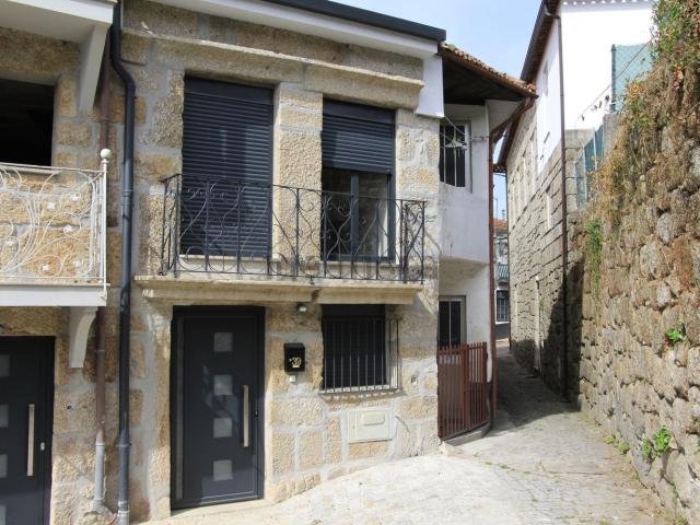 Casa alugar em Santiago de Subarrifana, Marecos