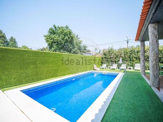 Casa venda em Santiago de Subarrifana, Marecos
