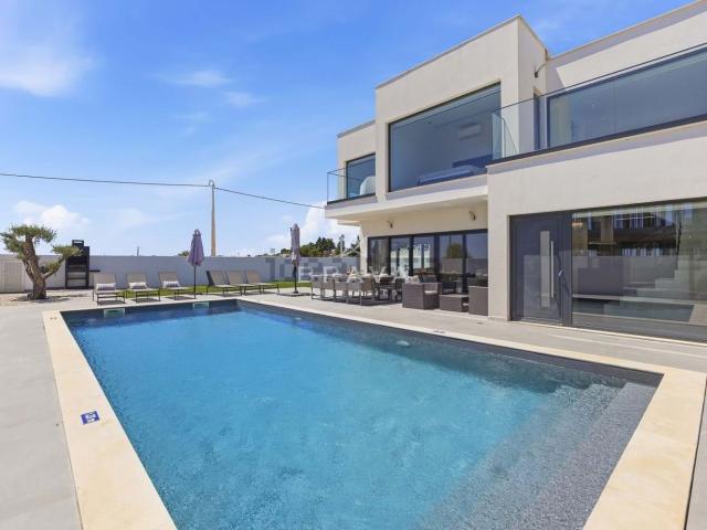 Casa venda em Pêra