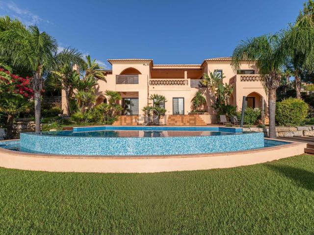 Casa venda em Pêra, Faro