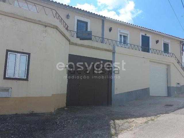 Casa venda em Pernes