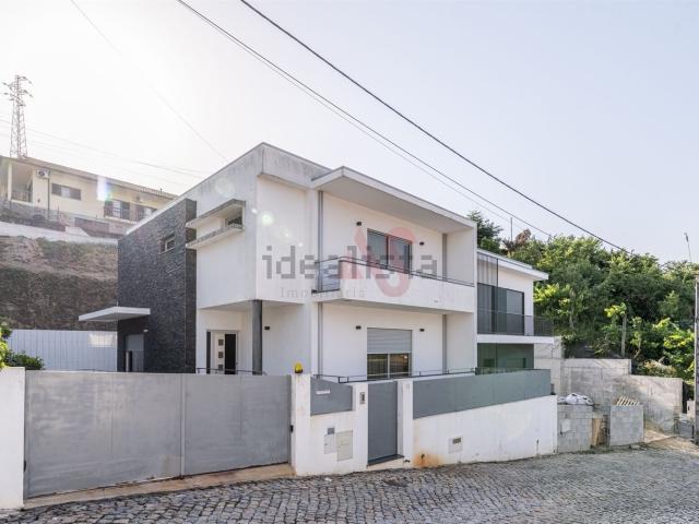 Casa venda em Felgueiras, Pombeiro De Ribavizela