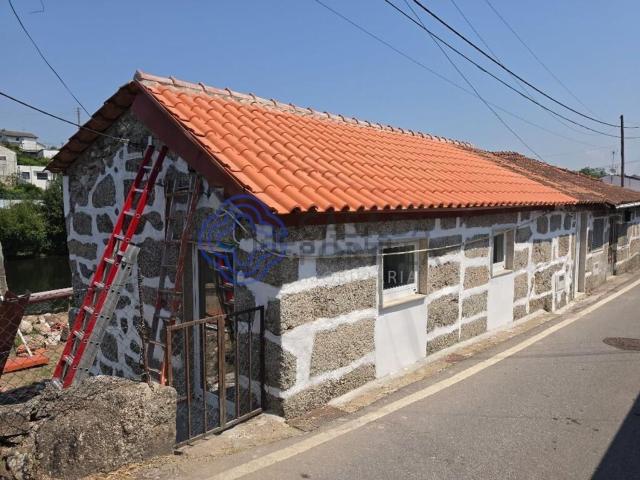 Casa venda em Vila Nova de Sande, Guimarães