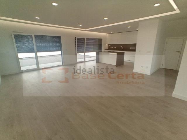 Casa venda em Bairro dos Quatro, Odivelas