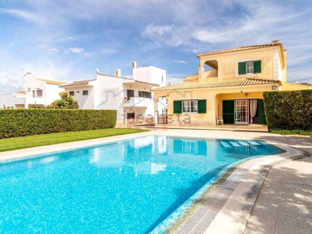 Casa venda em Alto Pacheco, Portimão