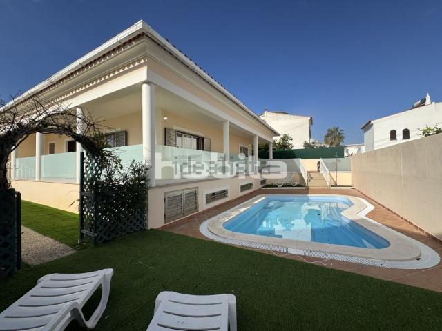 Casa venda em Vau da Rocha, Portimão