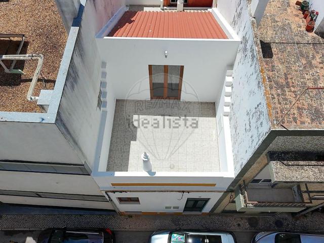 Casa venda em Bom Retiro, Portimão