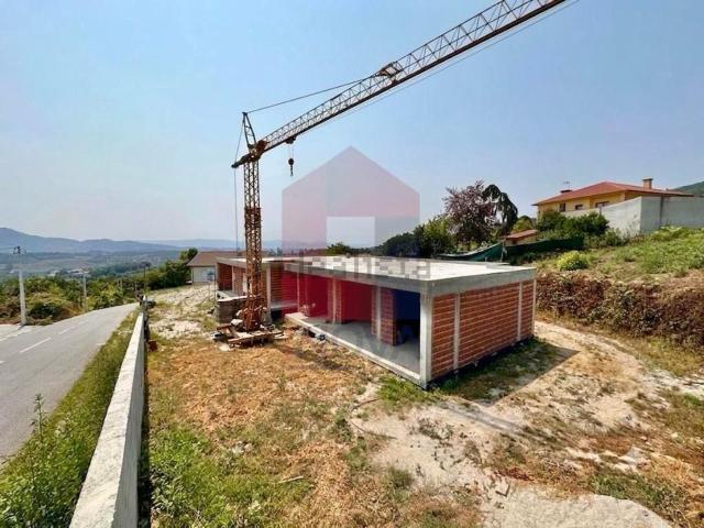 Casa venda em Prado (São Miguel), Vila Verde