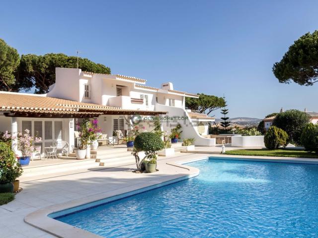 Casa venda em Albufeira e Olhos de Água, Albufeira