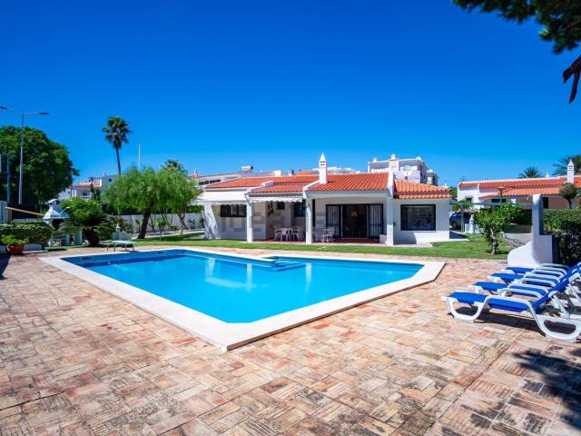 Casa alugar em Areias de São João, Albufeira