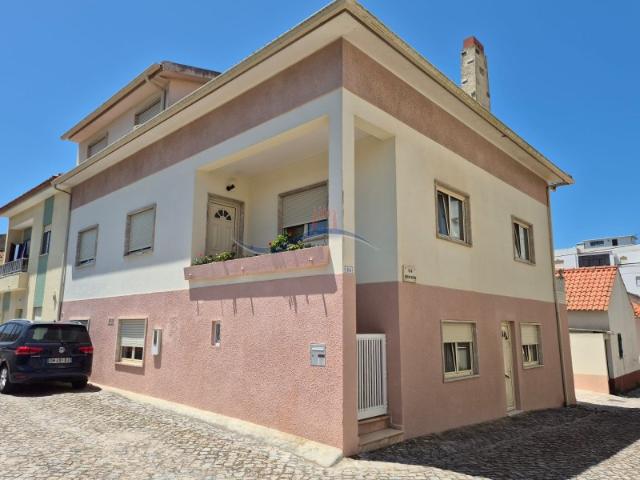 Casa venda em Coimbrão, Leiria