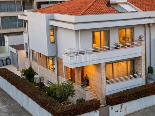 Casa venda em Maia, Gueifães