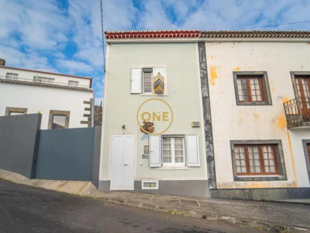 Casa venda em Açores, Água De Pau