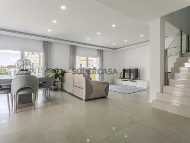 Casa venda em Seixal, Amora