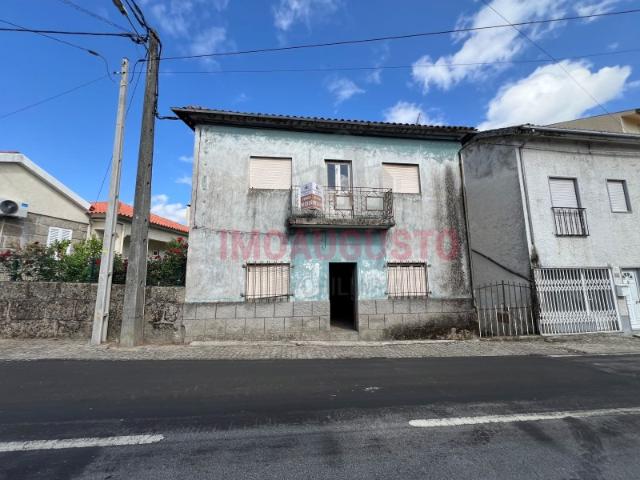 Casa venda em Ribamondego, Ribamondego