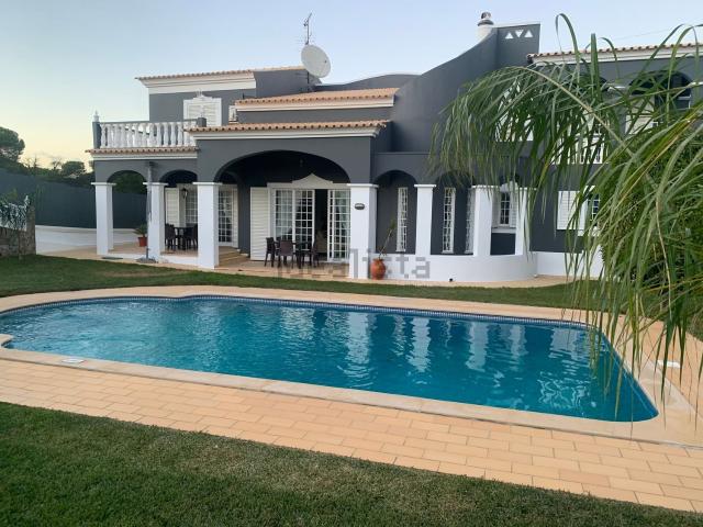 Casa alugar em Arzinha, Loulé