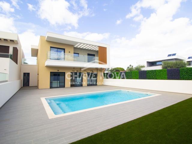 Casa venda em Fonte Santa, Quarteira