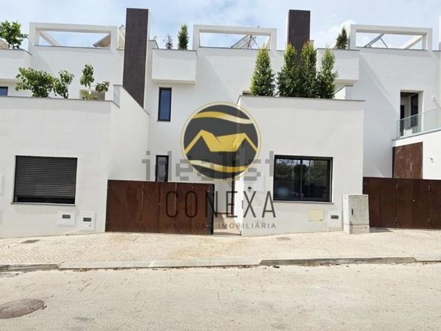 Casa venda em Urbanização Siroco, Olhão