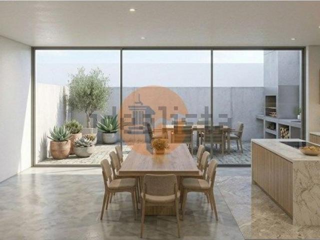 Casa venda em Urbanização Quinta das Palmeiras, Olhão