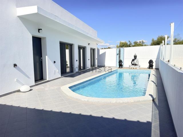Casa venda em Quelfes, Olhão