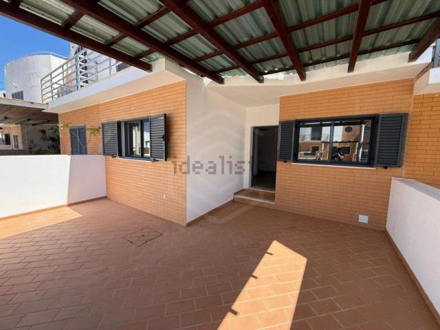 Casa venda em Quelfes, Olhão