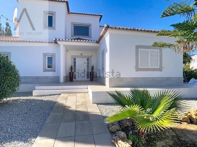 Casa venda em Alecrineira, Olhão