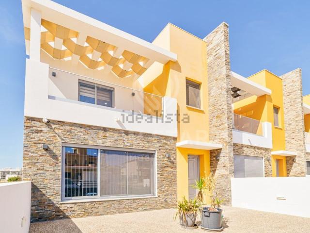 Casa venda em Quelfes, Olhão