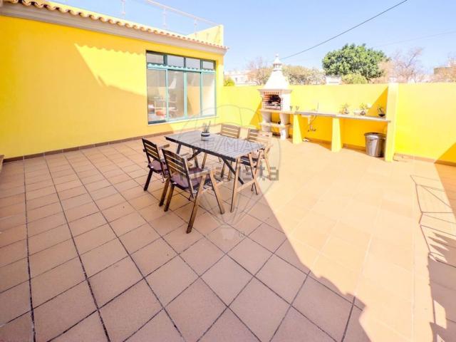 Casa venda em Brancanes, Olhão