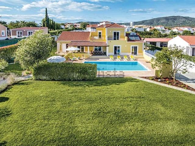 Casa venda em Alecrineira, Olhão
