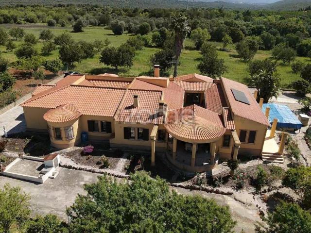 Casa venda em Benafim Pequeno, Loulé
