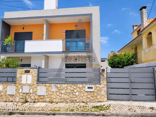Casa venda em Quinta do Conde, Sesimbra