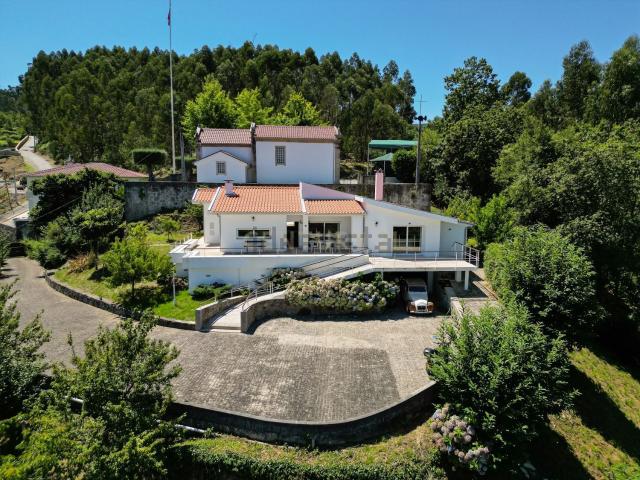 Casa venda em Quintiães e Aguiar, Arcozelo