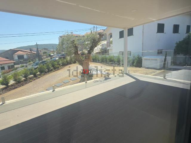 Casa venda em Oliveira do Arda, Castelo De Paiva