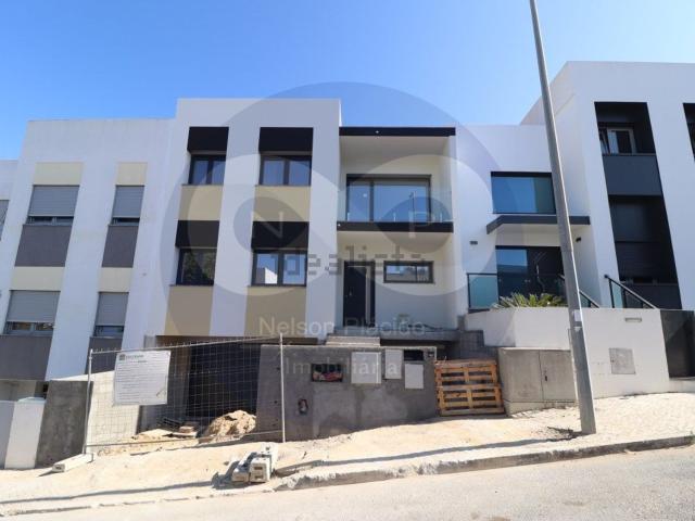 Casa venda em Bairro dos CTT, Odivelas