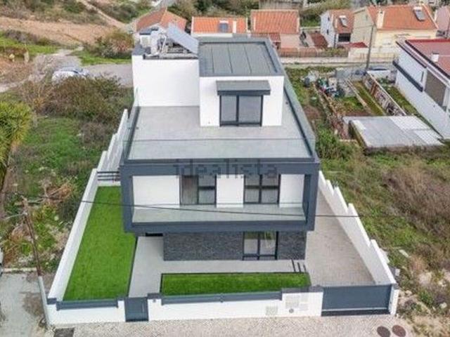 Casa venda em Bairro dos CTT, Odivelas