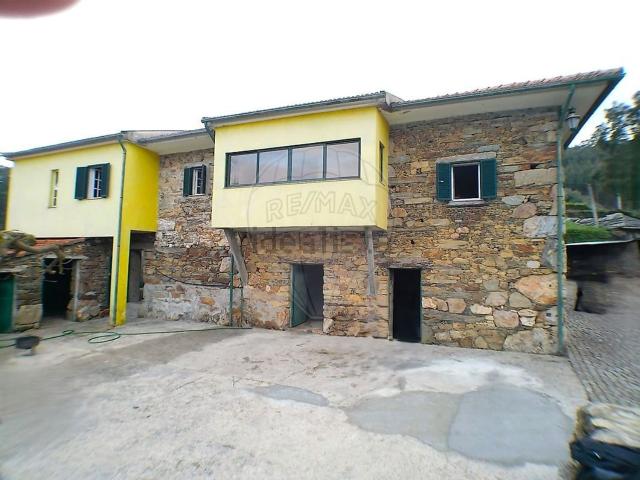 Moradia venda em Real
