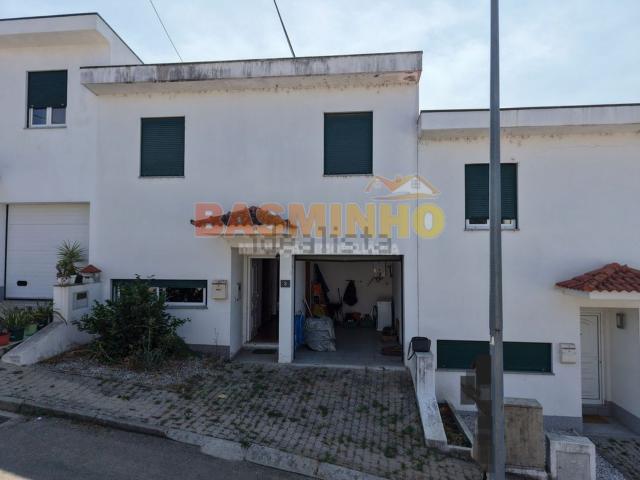 Casa venda em Fojos, Cabeceiras De Basto