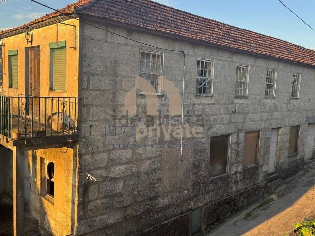 Casa venda em Felgueiras, Regilde