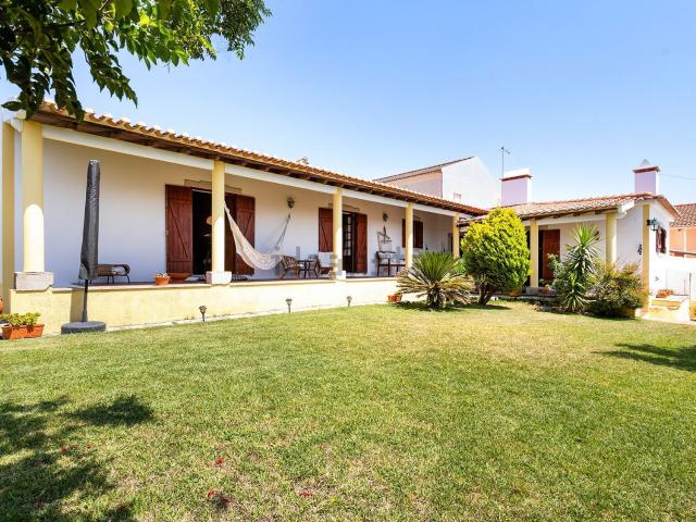 Casa venda em Reguengo Grande, Lourinhã