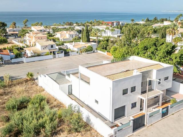 Vivenda venda em Guia, Albufeira