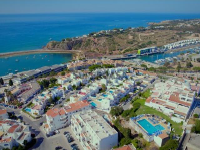 Casa venda em Albufeira e Olhos de Água, Albufeira